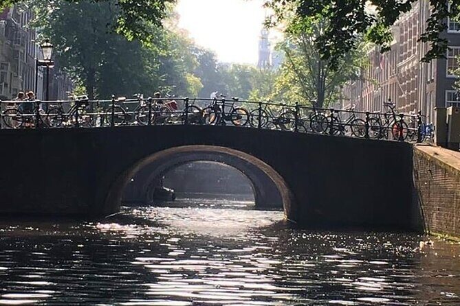Amsterdam 90-min Private Canal Cruise with Live Guide and Drinks - FAQs