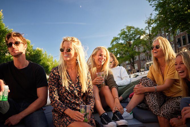 Amsterdam All-Inclusive 90-Minutes Canal Cruise by Captain Jack - What Makes This Tour Stand Out