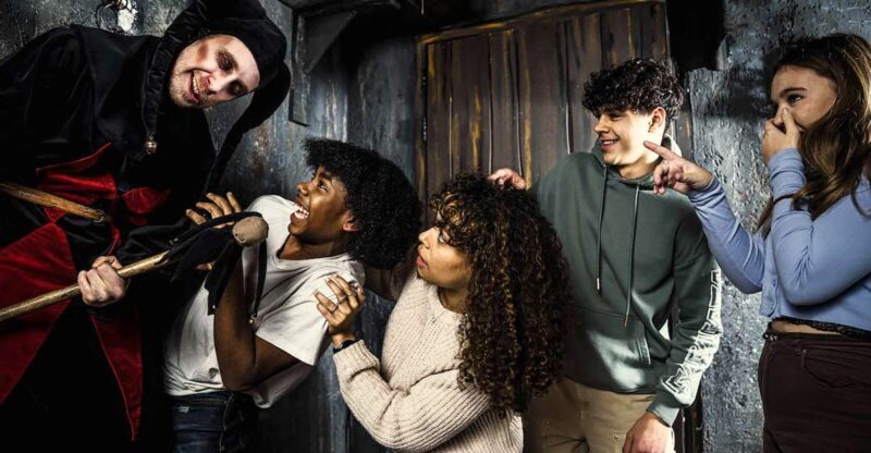 Amsterdam: Amsterdam Dungeon Entrance Ticket - What to Expect from the Amsterdam Dungeon Experience