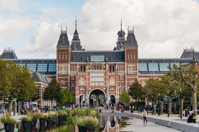 Amsterdam Bike Tour in Small Group + Optional Canal Cruise - Key Points