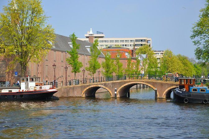 Amsterdam Bike Tour With Optional Canal Cruise (small-goups) - Starting Point: The Heart of the City
