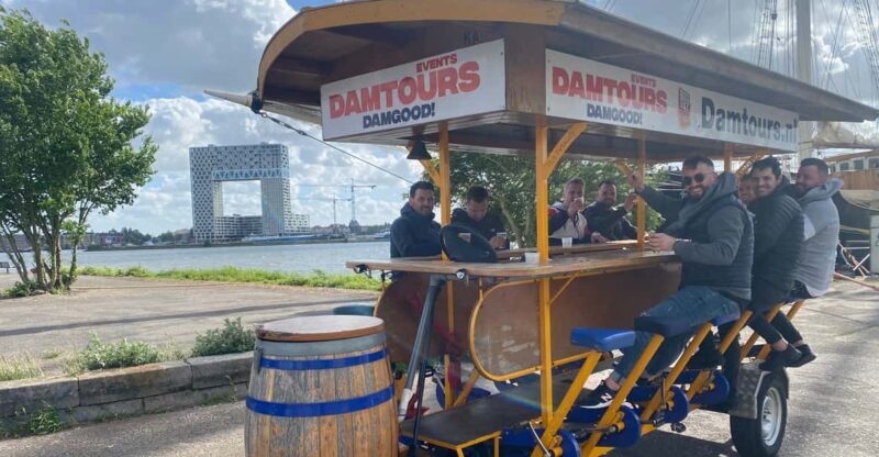 Amsterdam: BUBBLES & BIKE Prosecco Tour - The Original - Key Points