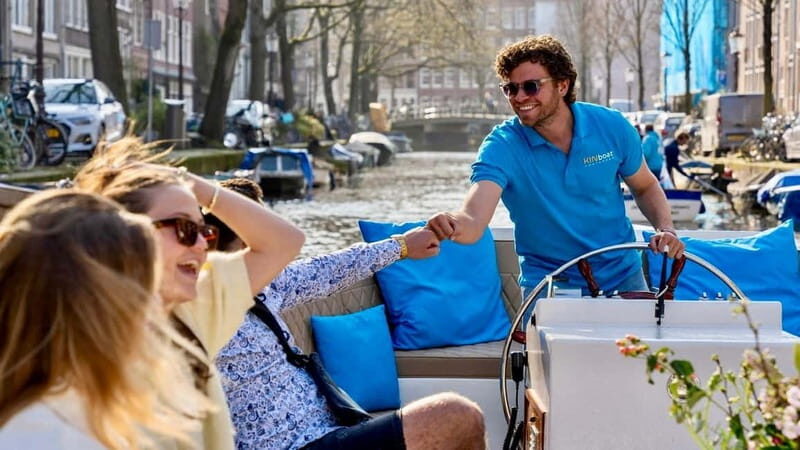 Amsterdam: Canal Cruise in Open Boat with Drink Option - Pricing and Value