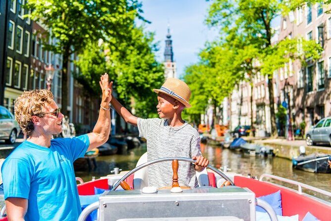 Amsterdam Canal Cruise in Open Boat with Unlimited Drinks Option - An In-Depth Look at the Canal Cruise Experience