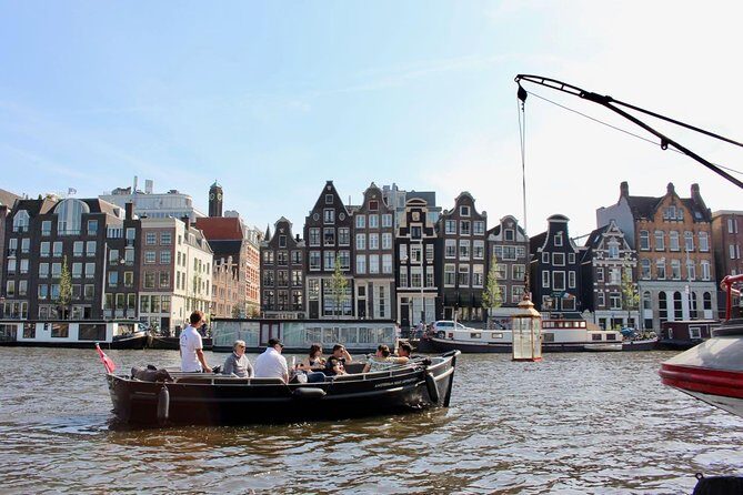 Amsterdam Canal Cruise on a small open boat (max 12 guests) - An Extensive Look at the Experience