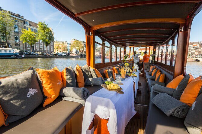 Amsterdam Canal Cruise with Cheese and Wine - A Deep Dive into the Experience