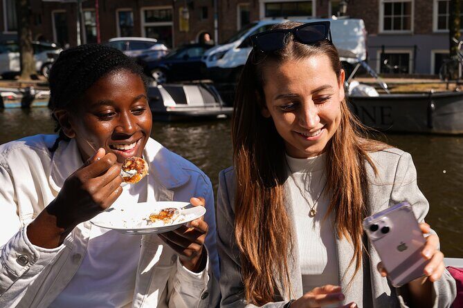 Amsterdam Canal Cruise with Dutch Pancakes and Drinks - Practical Details and What to Expect