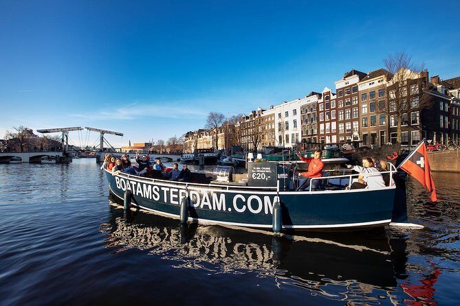 Amsterdam Canal Cruise With Live Guide and Unlimited Drinks - A Closer Look at the Amsterdam Canal Cruise Experience