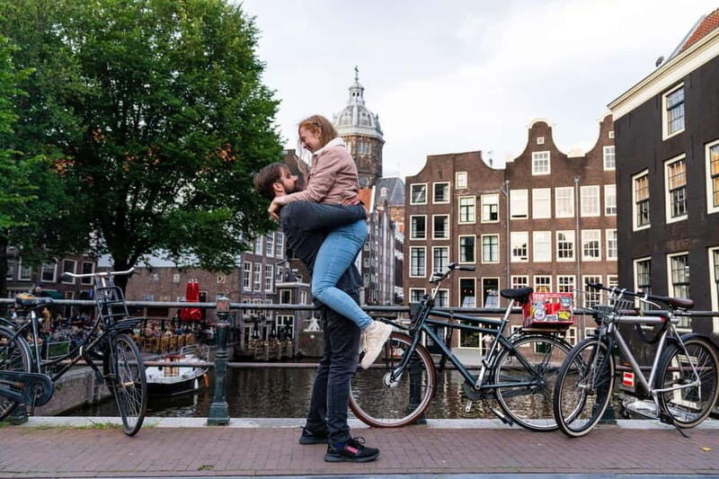 Amsterdam Canals Photoshoot: Private Solo, Family or Couples - Key Points