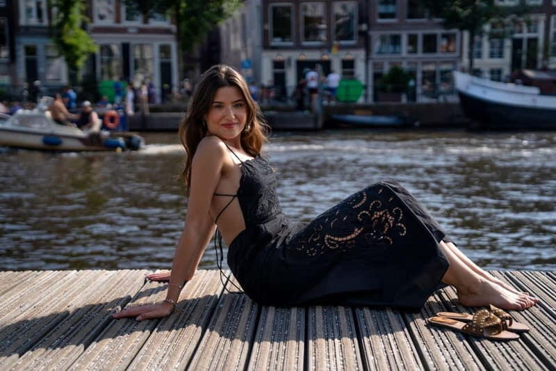 Amsterdam Canals Photoshoot: Private Solo, Family or Couples - What Makes This Experience Stand Out?