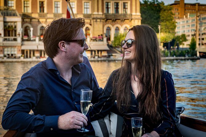 Amsterdam Champagne Private Canal Cruise - Key Points