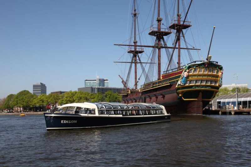 Amsterdam: City Canal Cruise & Straat Museum - Who is This Tour Best For?