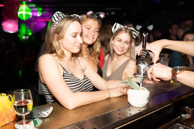 Amsterdam: City Centre Bar Crawl and Nightlife Experience - The Sum Up