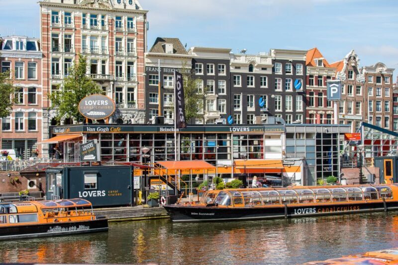 Amsterdam: City Centre Canal Cruise including Audioguide - Special Features and Considerations