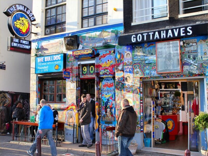 Amsterdam: Coffee Shops Walking Tour - Key Points