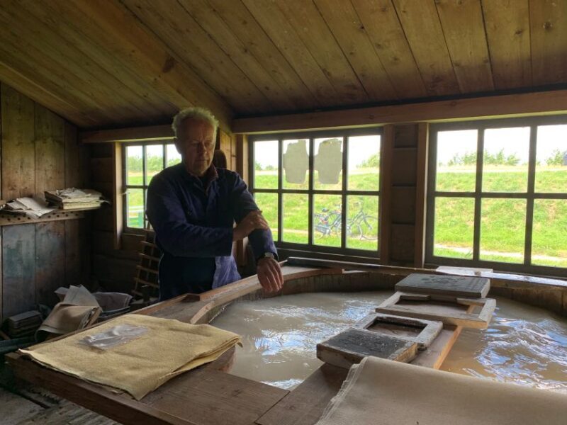 Amsterdam: Countryside Bike Tour and Zaanse Schans Windmills - The Itinerary: What to Expect from Start to Finish