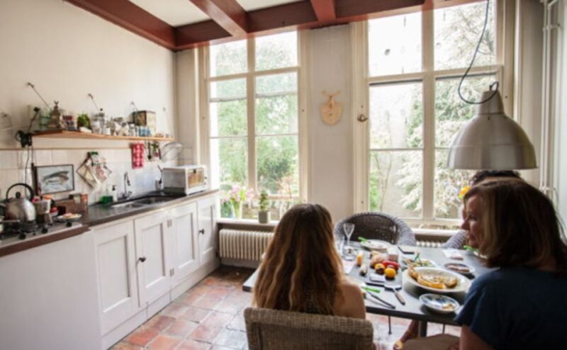 Amsterdam: Craft Dutch Pancakes in Charming Canal House - The View and Atmosphere