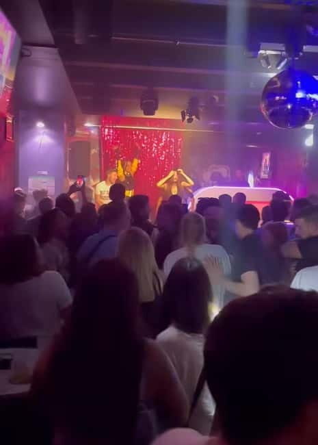 Amsterdam: DJ Workshop101 with a Professional DJ - The Venue and Meeting Details