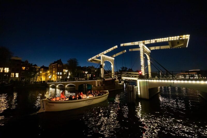 Amsterdam: Evening Canal Cruise with (Open) Bar on Board - Practical Details: Making Your Decision