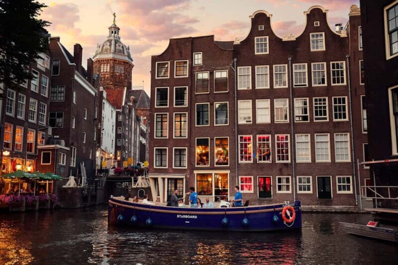 Amsterdam: Evening Canal Cruise With Unlimited Drinks Option - Final Thoughts: Is It Worth It?