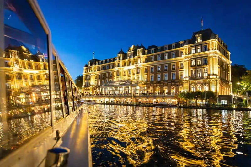Amsterdam: Evening Cruise with Optional Wine and Snacks - The Atmosphere and Comfort