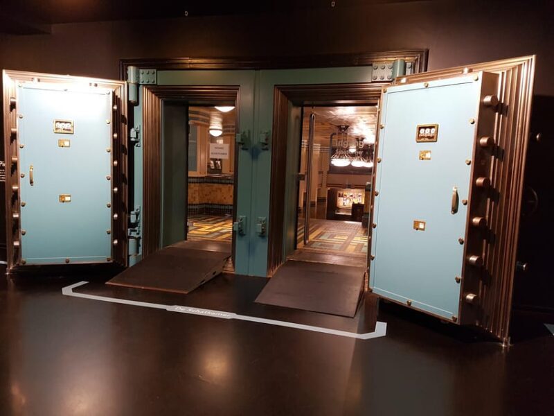 Amsterdam: Financial History Tour - Is It Worth the Price?