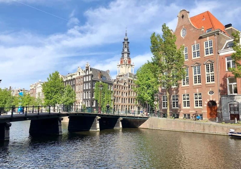 Amsterdam: German Canal Cruise with Unlimited Drinks Option - Drinking Options and Atmosphere