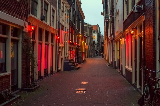 Amsterdam Ghost Hunt: Self-Guided Mystery Adventure - An In-Depth Look at the Amsterdam Ghost Hunt Adventure