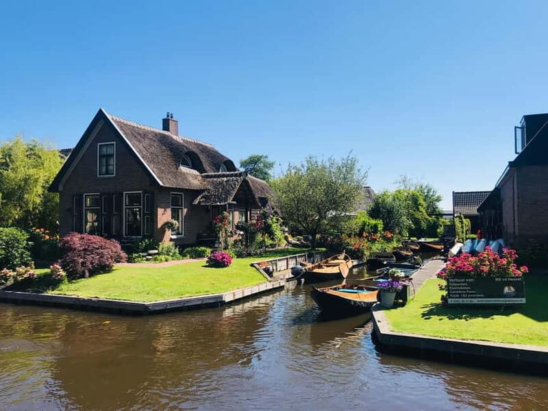 Amsterdam: Giethoorn, Afsluitdijk and Zaanse Schans Day Trip - A Deep Dive into the Experience
