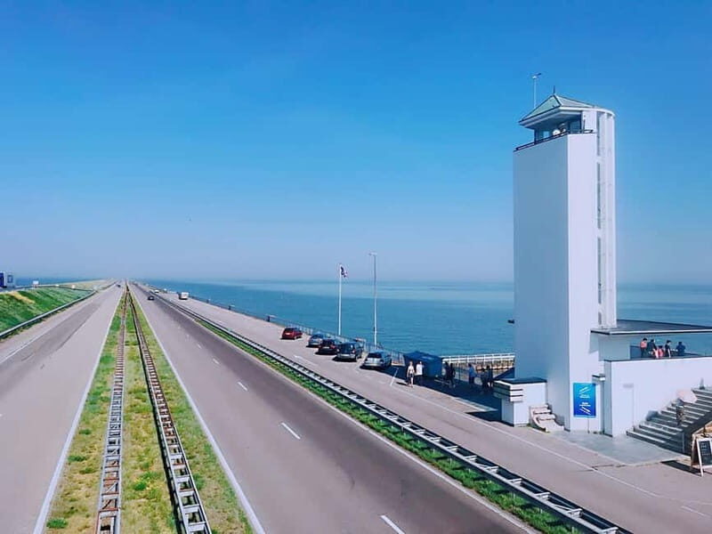 Amsterdam: Giethoorn, Afsluitdijk and Zaanse Schans Day Trip - The Value and Cost