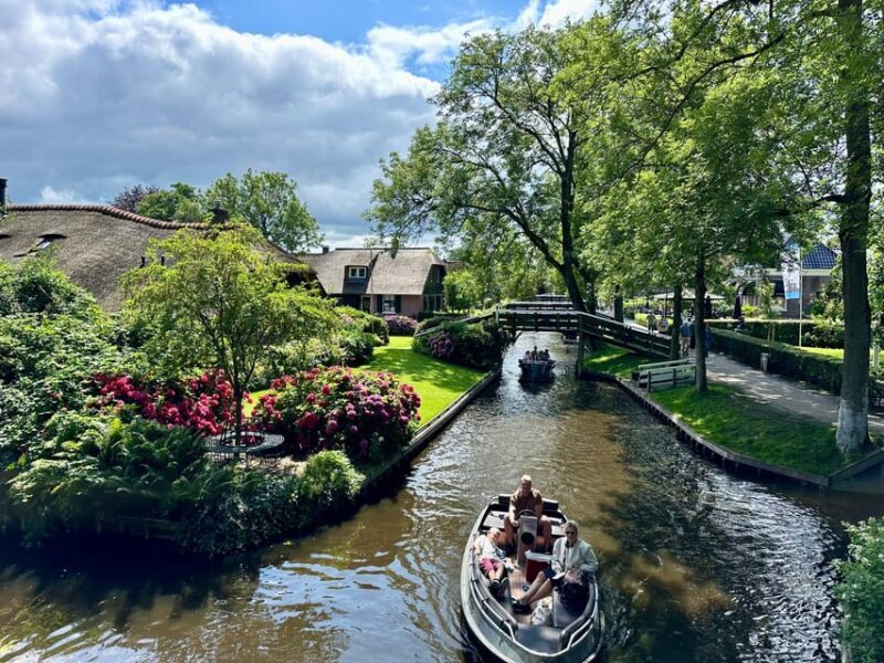 Amsterdam: Giethoorn Day Trip, Boat Tour, and Walking Tour - The Itinerary in Detail: What to Expect