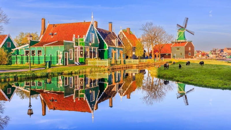 Amsterdam: Giethoorn & Zaanse Schans Small Group Day Trip - A Deep Dive into the Experience