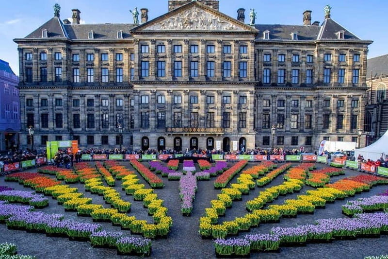 Amsterdam Hidden Gems: City Tour with an art historian - The Itinerary: An In-Depth Look