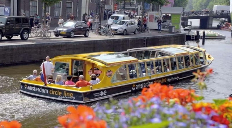 Amsterdam: Historic City Centre Canal Cruise - The Comfort and Practicalities