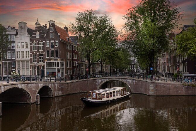 Amsterdam Historic Tour On Classic Saloon Boat - The Sum Up