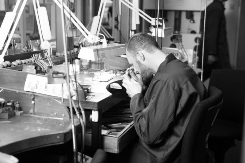 Amsterdam: Jewish Museum & Gassan Diamonds - Authentic Experiences and Common Feedback