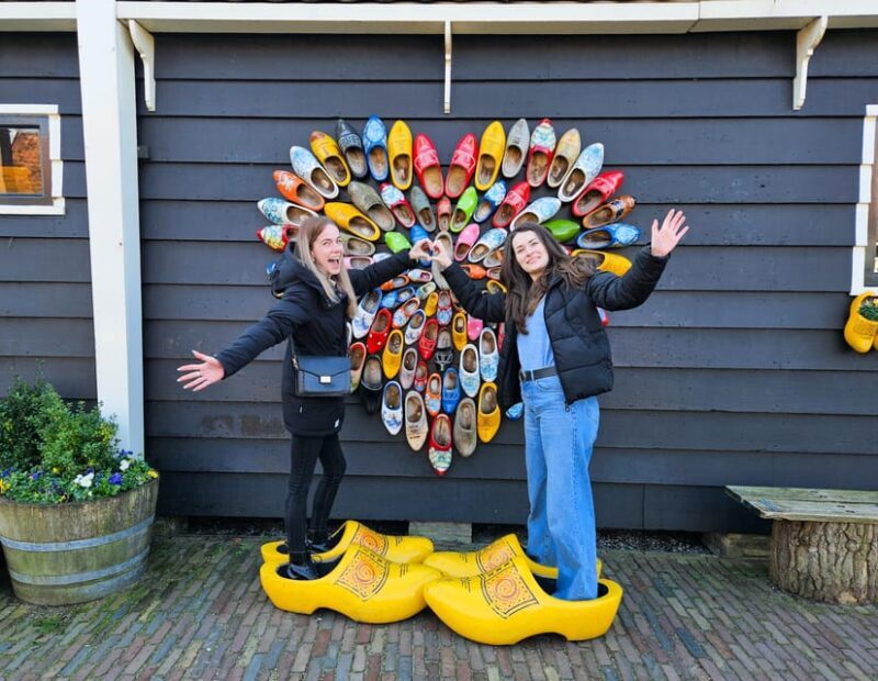 Amsterdam: Keukenhof and Zaanse Schans Live Guided Day Tour - Who Should Consider This Tour?