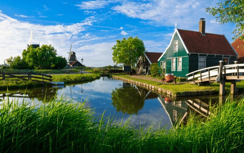 Amsterdam: Keukenhof and Zaanse Schans Windmills Day Trip - FAQ