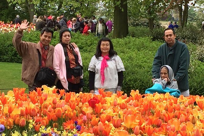Amsterdam: Keukenhof Tulip Gardens and Giethoorn with Boat Tour - Pricing and Value: Is It Worth It?