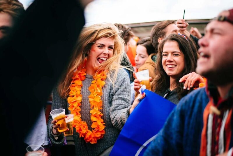 Amsterdam: Kings Day Pub Crawl with VIP Club Entry - A Detailed Look at the Kings Day Pub Crawl