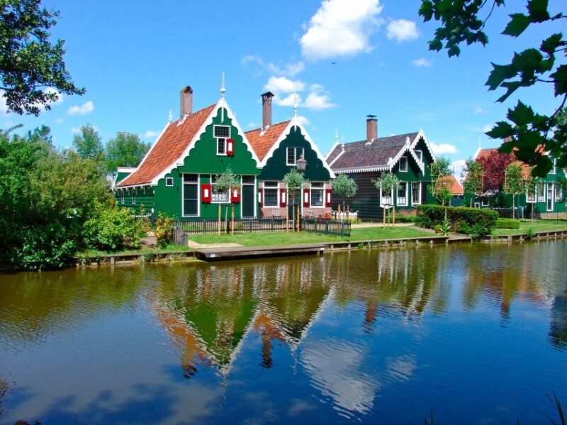Amsterdam: Live-Guided Zaanse Schans & Cheese Tasting Tour - Key Points