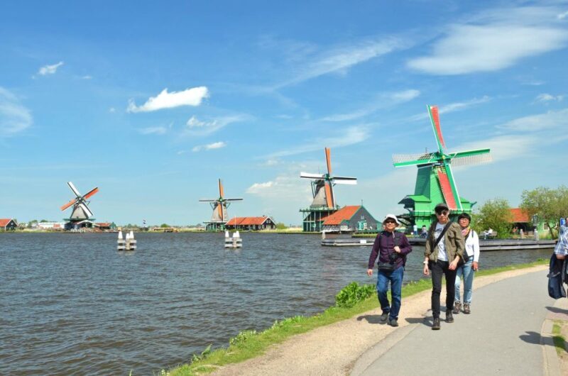 Amsterdam: Live-Guided Zaanse Schans & Cheese Tasting Tour - A Deep Dive into the Tour Experience