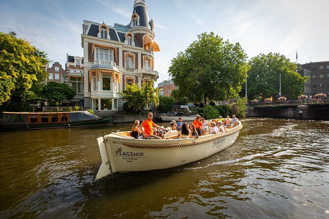 Amsterdam: Luxury Canal Cruise Unlimited Drinks & Bites Option - Itinerary Breakdown and Landmarks