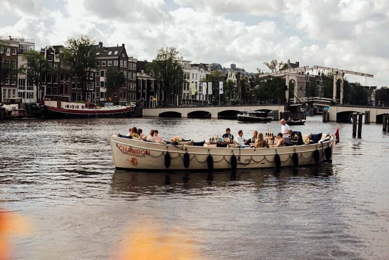 Amsterdam: Luxury Cruise Unlimited Cocktails & Snacks Option - Exploring the Experience