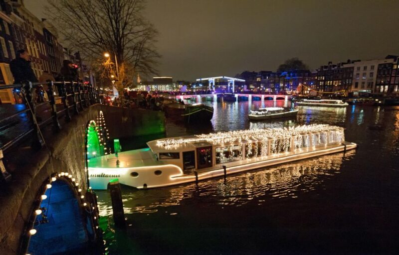 Amsterdam: Luxury Light Festival Cruise with Optional Drinks - FAQs