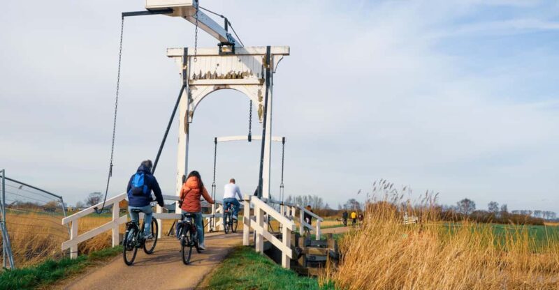 Amsterdam: Mike's Countryside E-bike Tour, Cheese & Clogs - Key Points