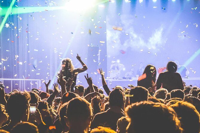 Amsterdam Nightlife Ticket & Canal Cruise - The Sum Up