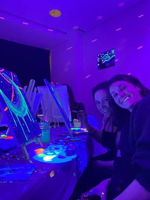 Amsterdam: Paint and Sip in the Dark at Rembrandt van Wine - Key Points