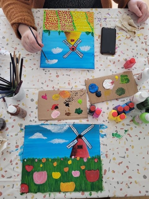 Amsterdam: Paint & Sip Workshop - Paint your Souvenir - FAQs