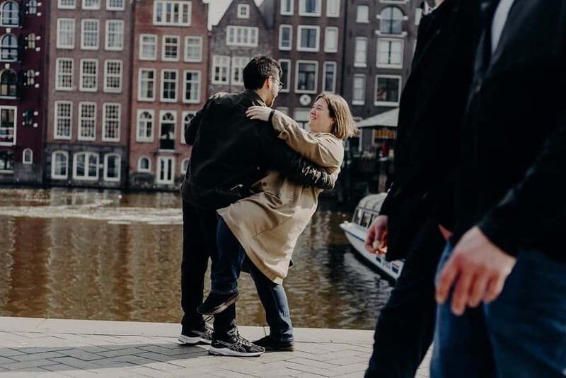 Amsterdam: Particular Photo Session - What Makes the Amsterdam Photo Session Stand Out?
